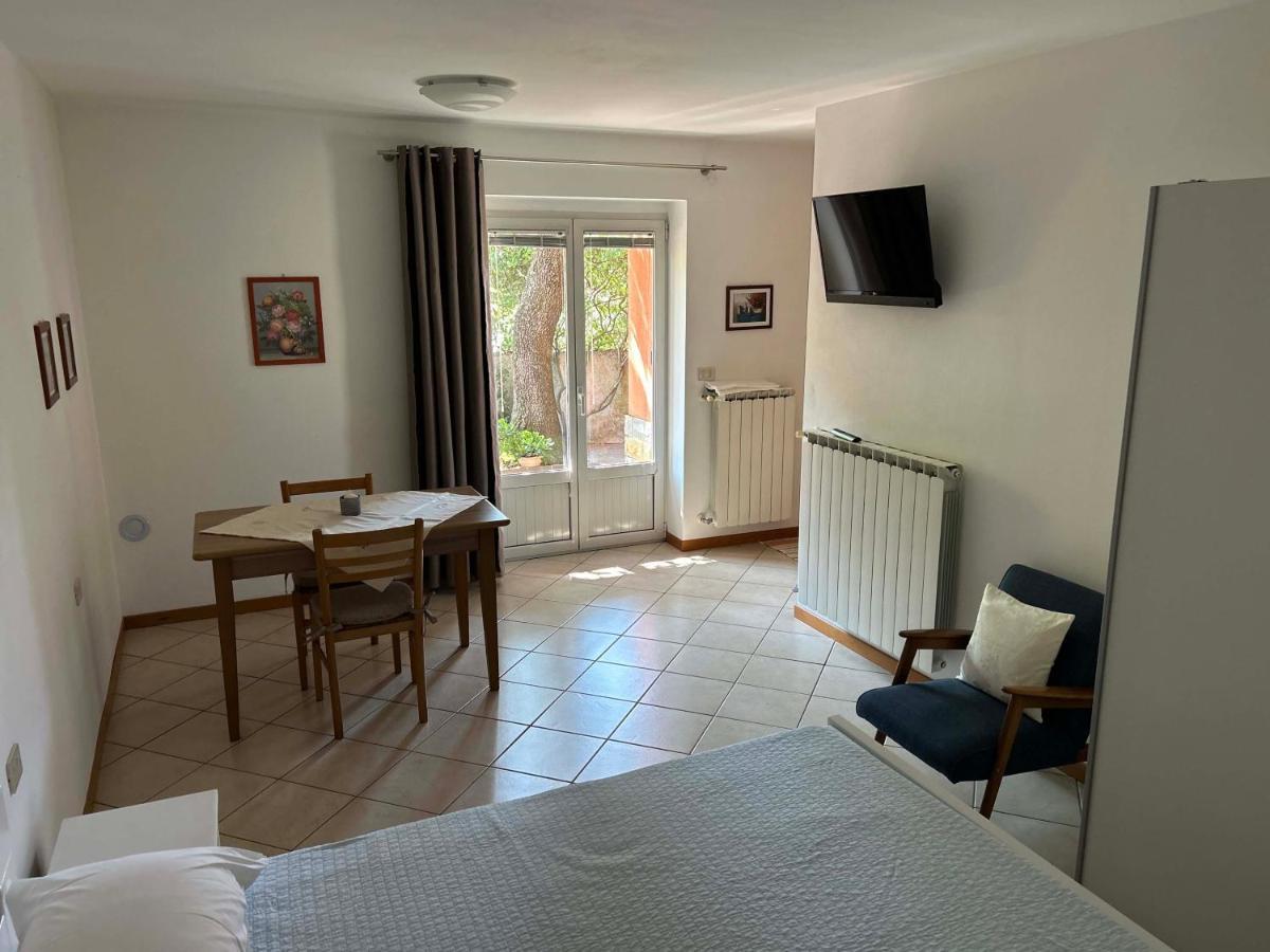 Ai 2 Olmi - Monolocali Nel Verde Múggia Exteriér fotografie